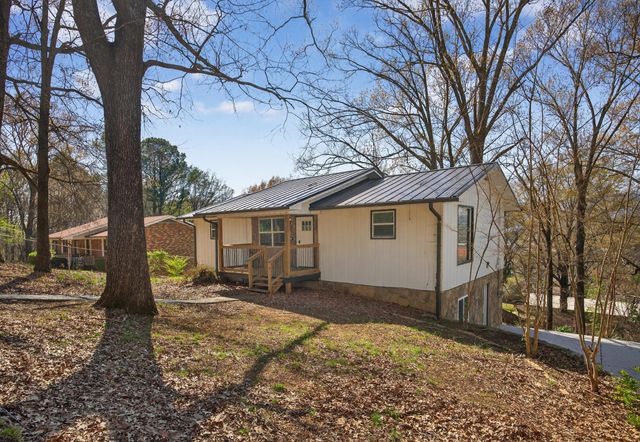 405 Dempsey Lane, Rossville, GA 30741