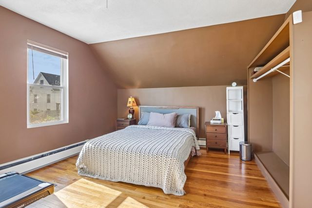 19 Brooks Park, Medford, MA 02155