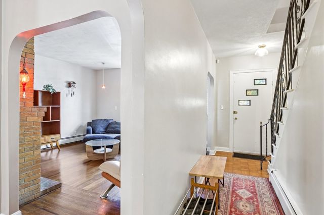 19 Brooks Park, Medford, MA 02155