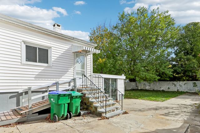 19 Brooks Park, Medford, MA 02155
