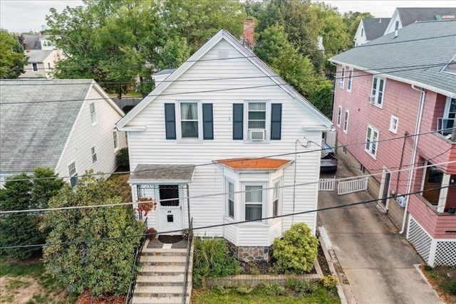 19 Brooks Park, Medford, MA 02155