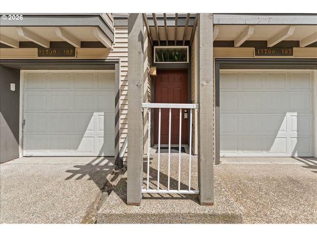 13700 Sw SCHOLLS FERRY Rd 103, Beaverton, OR 97007