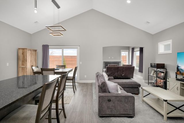 2159 Butternut Street, Lino Lakes, MN 55038