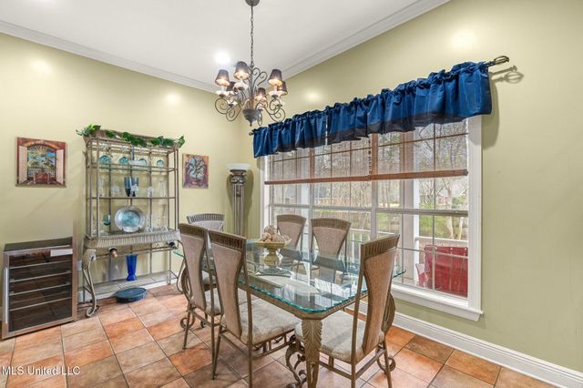 92 Highpointe Drive, Hattiesburg, MS 39402