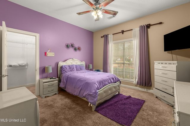 92 Highpointe Drive, Hattiesburg, MS 39402