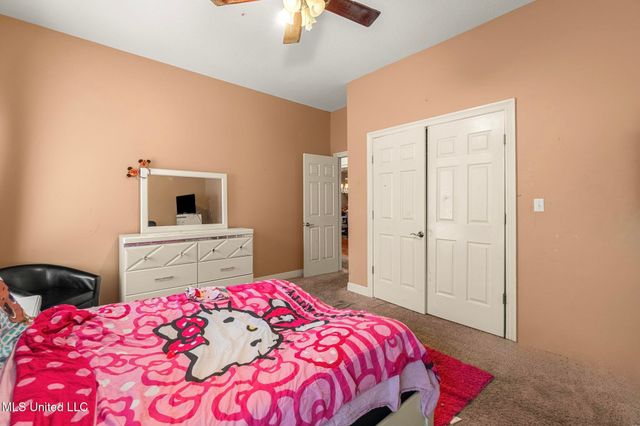 92 Highpointe Drive, Hattiesburg, MS 39402