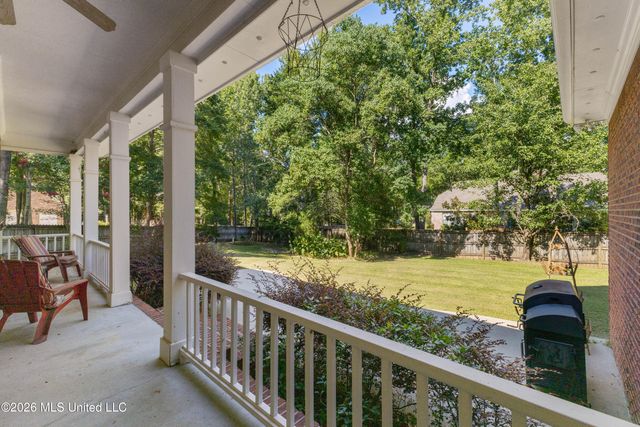 92 Highpointe Drive, Hattiesburg, MS 39402