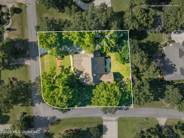 92 Highpointe Drive, Hattiesburg, MS 39402
