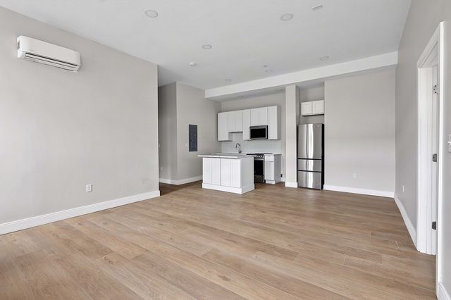 376 Third Street 104, Everett, MA 02149
