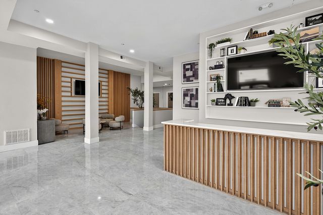 376 Third Street 104, Everett, MA 02149