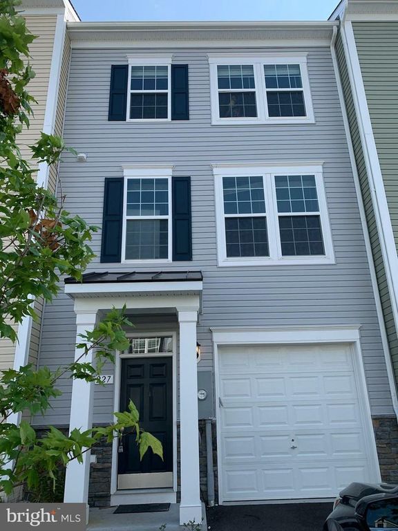 227 SCHRAMM LOOP, Stephens City, VA 22655