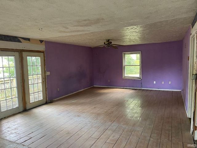 1107 10th Street, Bedford, IN 47421