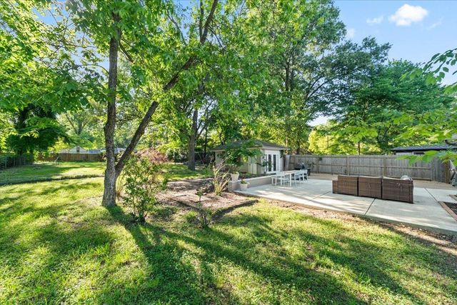 325 W PEG LN, Memphis, TN 38117