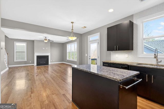 1532 Craftsman Road NW, Atlanta, GA 30318