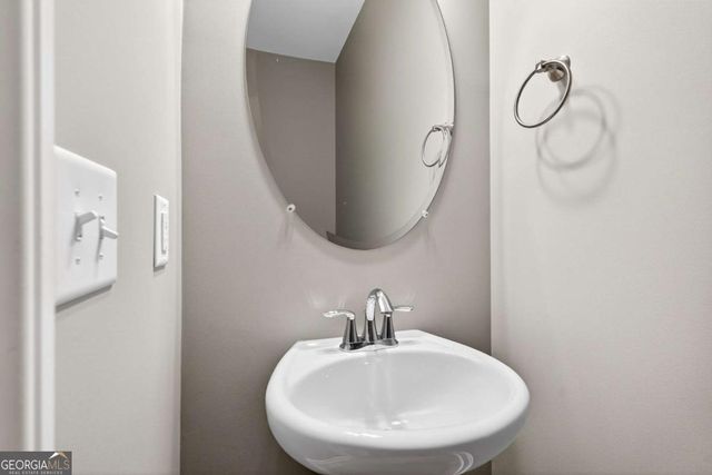 1532 Craftsman Road NW, Atlanta, GA 30318