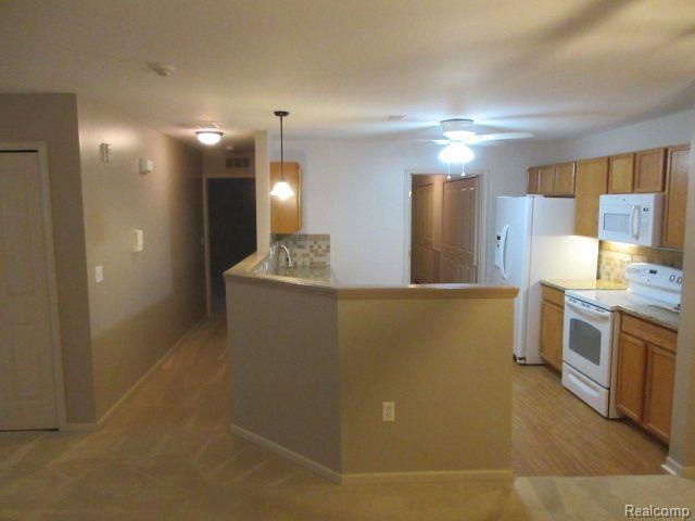 4192 Berkeley Avenue, Canton, MI 48188