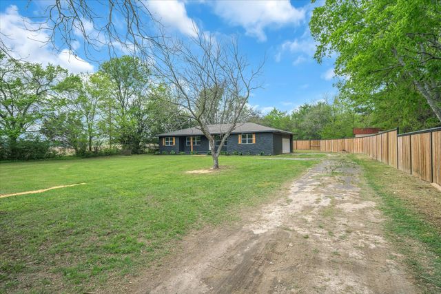 342 VZ County Road 2101, Canton, TX 75103