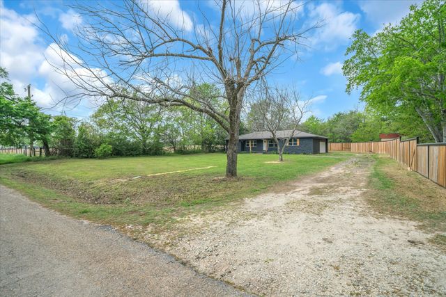 342 VZ County Road 2101, Canton, TX 75103