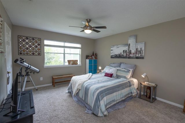 827 Cedar Road, Clear Lake Shores, TX 77565