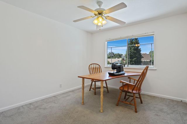 556 Blue Herron Ct, Valley Springs, CA 95252