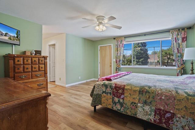 556 Blue Herron Ct, Valley Springs, CA 95252