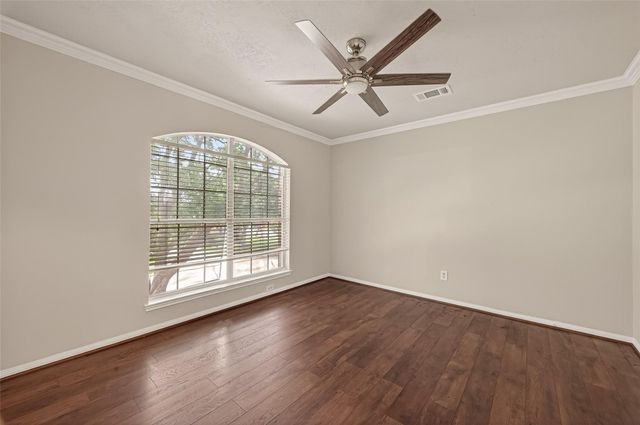 1822 Lansing Cove Drive, Fresno, TX 77545