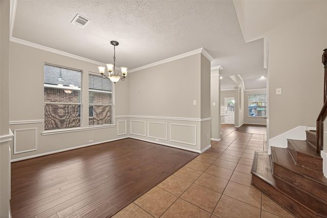 1822 Lansing Cove Drive, Fresno, TX 77545