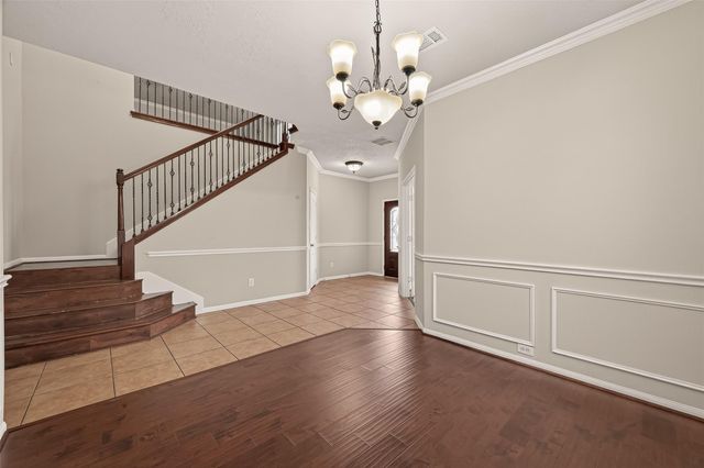 1822 Lansing Cove Drive, Fresno, TX 77545