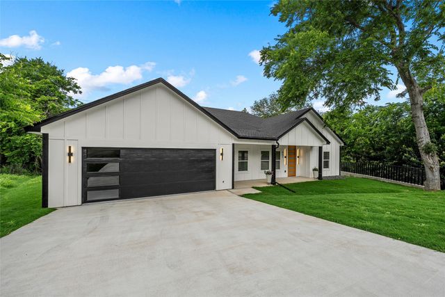 842 White Oak Drive, Woodway, TX 76712