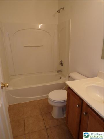 1013 Devonshire Road, Allentown City, PA 18103