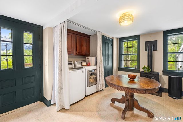 31 Canterbury Road, Brooklyn, CT 06234