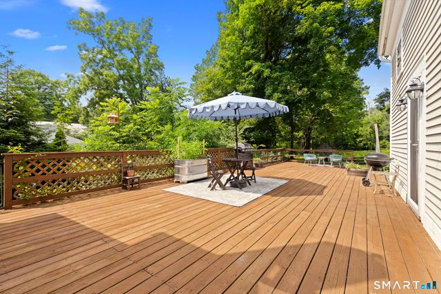 31 Canterbury Road, Brooklyn, CT 06234