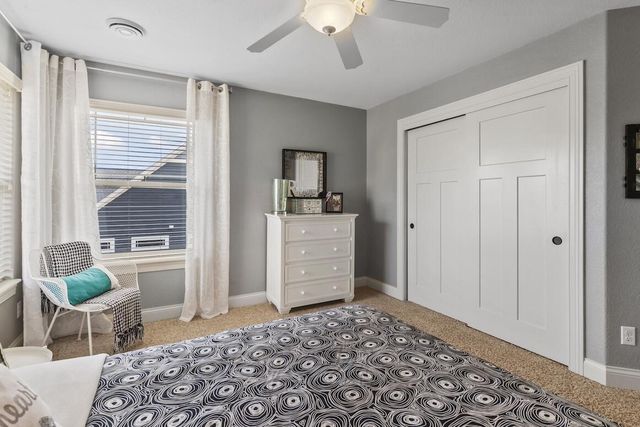 739 Stepping Stone WAY, Pewaukee, WI 53072