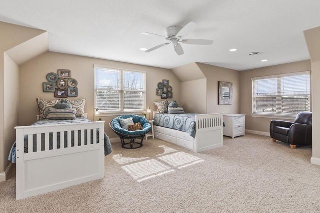 739 Stepping Stone WAY, Pewaukee, WI 53072