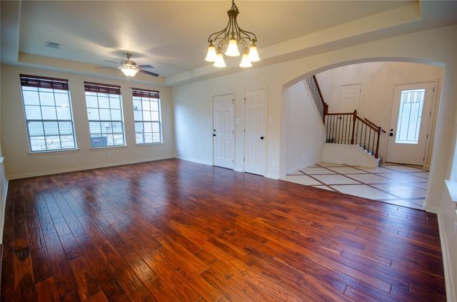 12805 Cape May LN, Austin, TX 78750