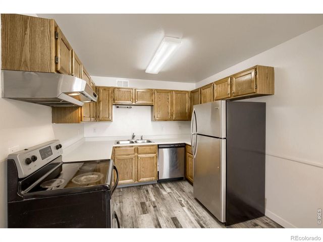 2003 Terry Street 105, Longmont, CO 80501