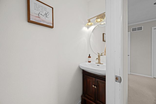 126 Sherwood Drive, Geneseo, IL 61254