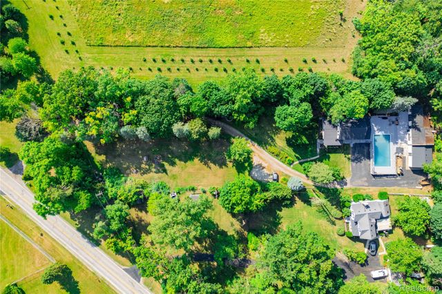 4860 Bluebush Road, Monroe, MI 48162