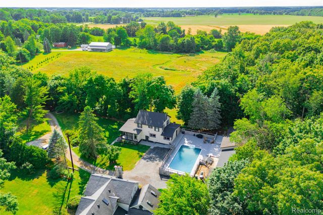 4860 Bluebush Road, Monroe, MI 48162