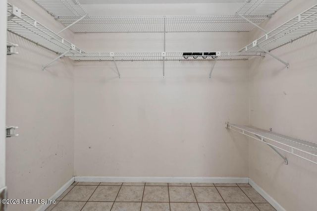 3472 CHARMONT Drive, Jacksonville, FL 32277