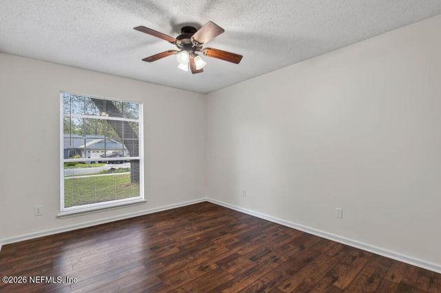 3472 CHARMONT Drive, Jacksonville, FL 32277