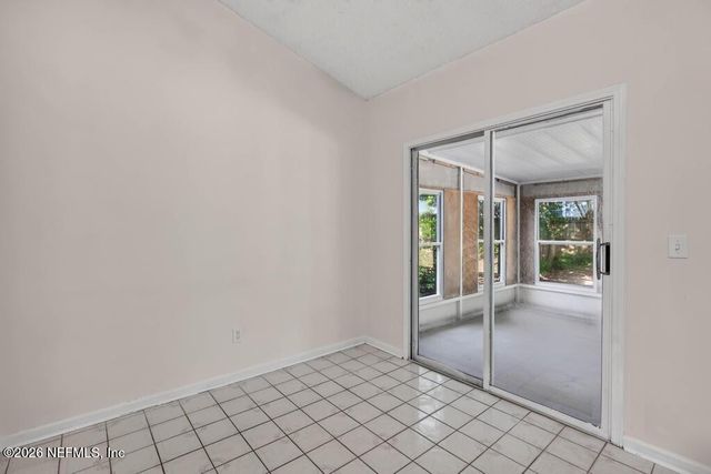 3472 CHARMONT Drive, Jacksonville, FL 32277