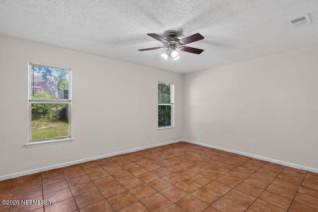 3472 CHARMONT Drive, Jacksonville, FL 32277