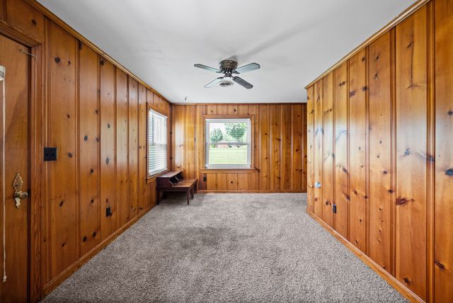3350 Kirkwood Rd, Clarksville, TN 37043