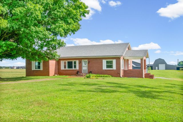 3350 Kirkwood Rd, Clarksville, TN 37043