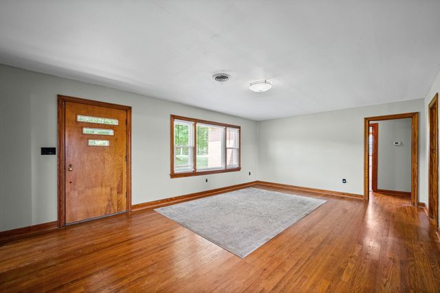3350 Kirkwood Rd, Clarksville, TN 37043