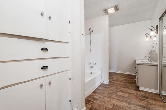 950 Maxwell Street, Buffalo Gap, TX 79508
