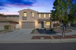 37761 Apache Plume Drive, Murrieta, CA 92563
