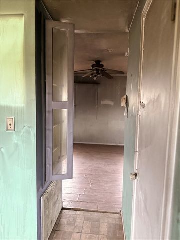 245 Golfview Drive, Normangee, TX 77871