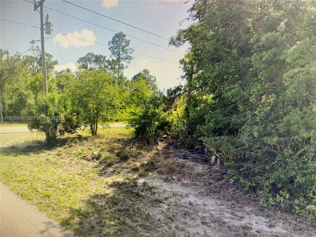 176 BLAKELY AVE S, Lehigh Acres, FL 33974